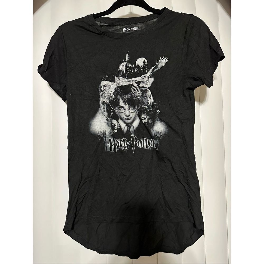 Harry Potter Womans hi/low black T-shirt